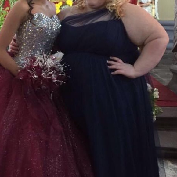 PROM/BRIDESMAIDS DRESS - Picture 4 of 7